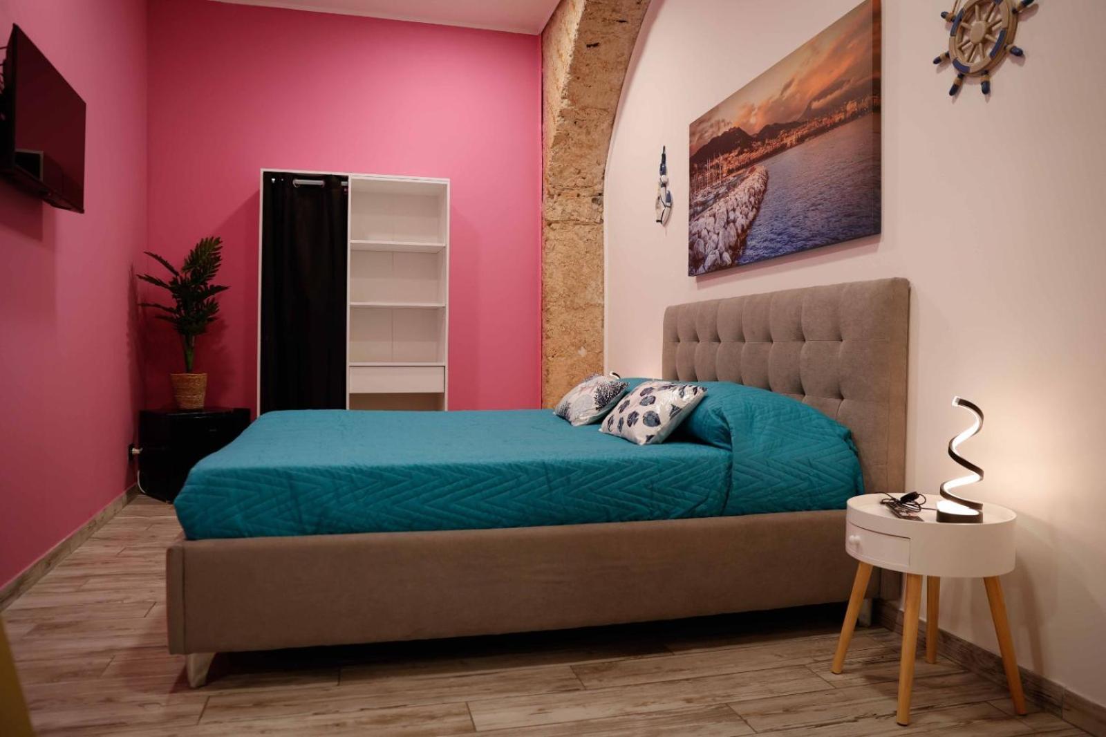 Stay In The Heart Of Salerno - Near The Duomo "La Finestra Sul Borgo" Zewnętrze zdjęcie