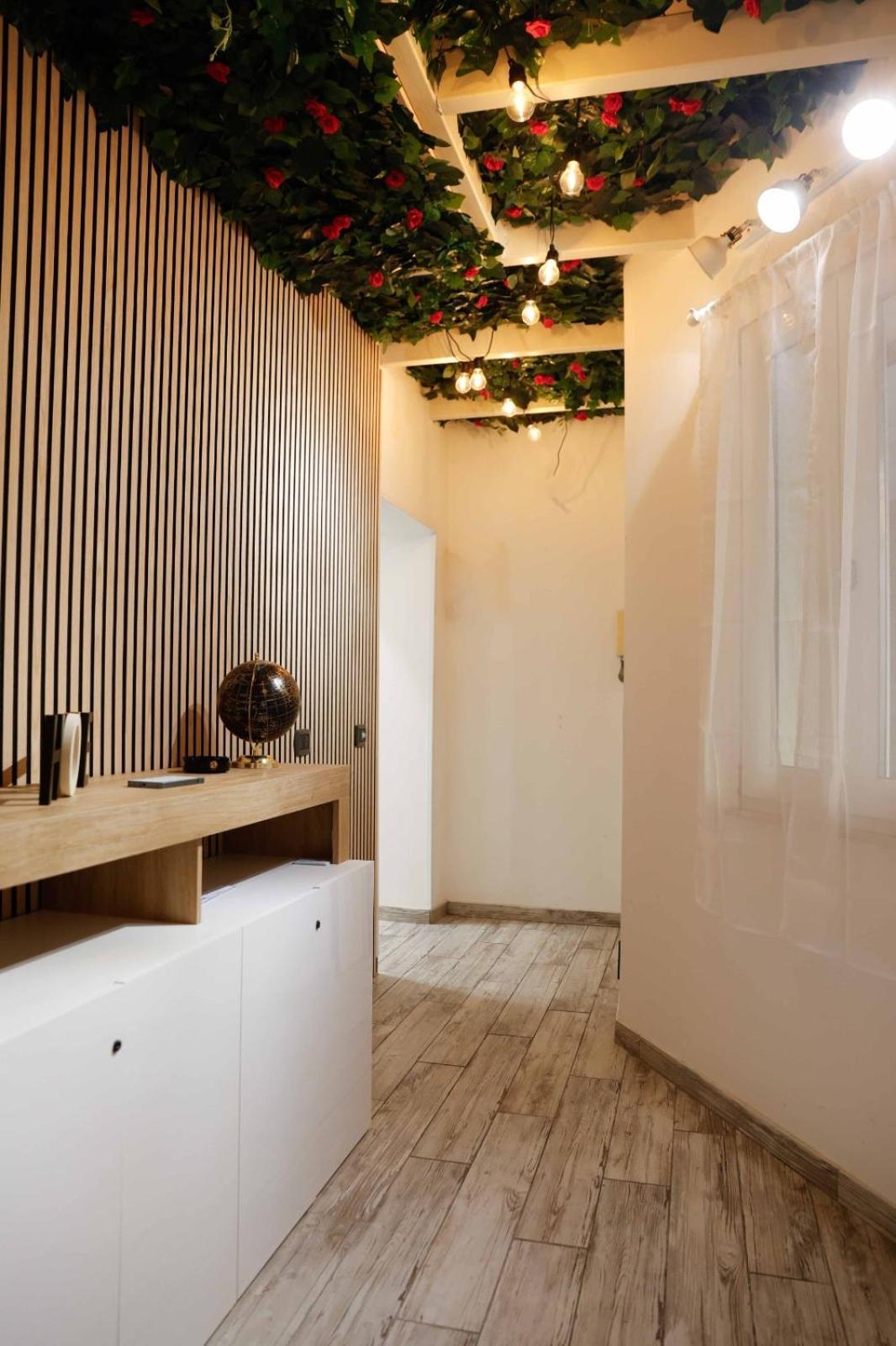 Stay In The Heart Of Salerno - Near The Duomo "La Finestra Sul Borgo" Zewnętrze zdjęcie